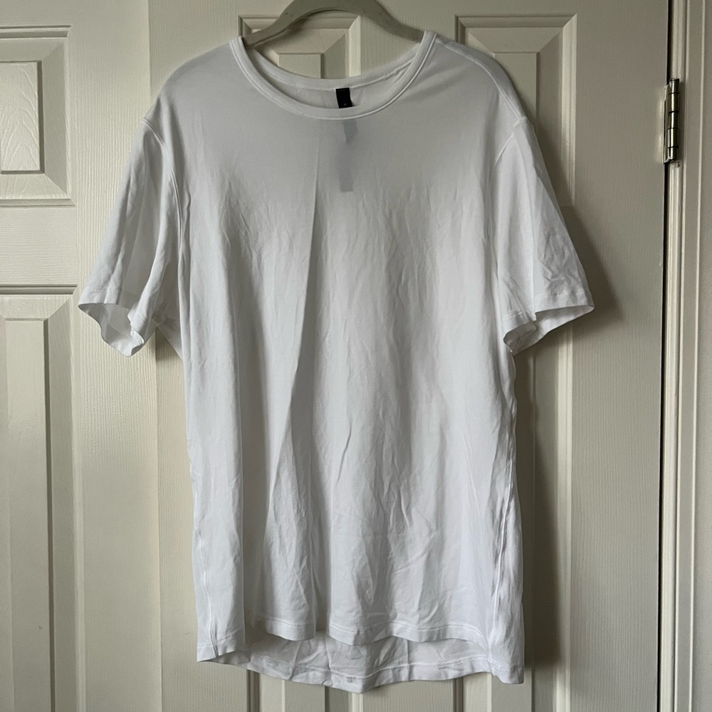 Men’s Lululemon Shirt